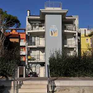  Apartment Isola Di Pasqua Italien